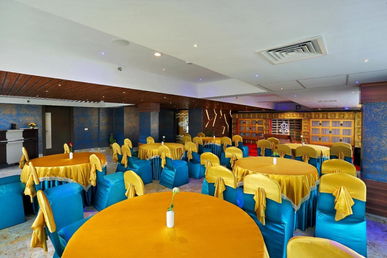 Hotel Renai Sreekrishna Guruvāyūr Exterior foto
