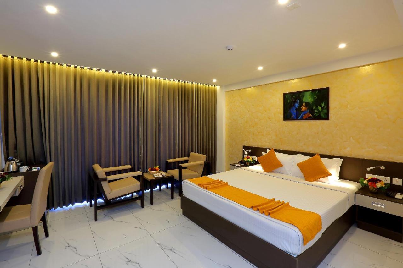 Hotel Renai Sreekrishna Guruvāyūr Exterior foto